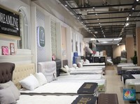 Transmart Banting Harga Spring Bed, dari Rp 32 Juta Jadi Rp 7 Jutaan