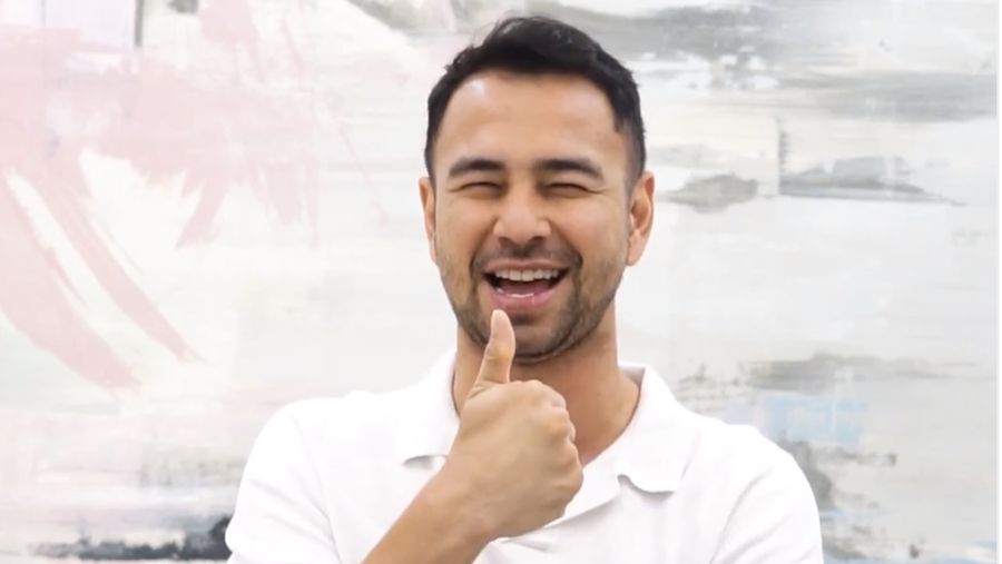 Raffi Ahmad mengunggah sebuah video yang menyatakan rekor shopee live nya terkalahkan, dan dia yakin akan memecahkan rekor lagi. (Tangkapan Layar Instagram @raffinagita1717)