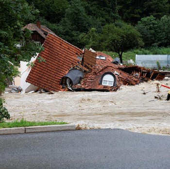 Ancur! Banjir Hantam Slovenia, Kerusakan Capai 500 Juta Euro