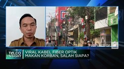 Viral Warga Tercekik Kabel Semrawut di Jakarta, Salah Siapa?