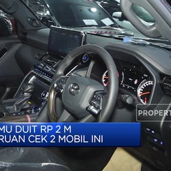 Adu Gagah Toyota Land Cruiser VXR Atau Lexus RX 300