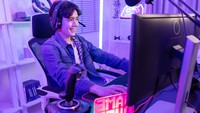 Duduk Berjam-jam Bikin Pegal? Kursi Gaming dengan Sandaran Kaki Ini wajib Dilirik 