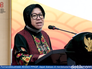 Cerita Risma Marahi Staf yang Sarankan Liburan di Labuhan Bajo saat Kunker
