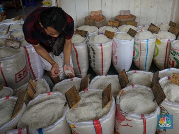 'Meledak' Lagi! Harga Beras Hari Ini Nyaris ke Rp12.200/ Kg