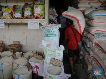 Thailand Kaget Lihat Beras di Pasar Cipinang, Gini Ceritanya