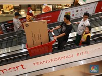 Besok Merdeka Belanja! Diskon 50%+20% Transmart Full Day Sale
