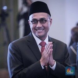 Baru Dilantik, Bos OJK Buka-Bukaan Soal Komisi Kripto