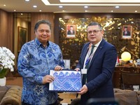 Temui Parlemen Ukraina, Airlangga: RI Inginkan Dunia Damai!