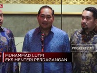 Eks Mendag Lutfi Keluar dari Kejagung Usai Diperiksa 9 Jam