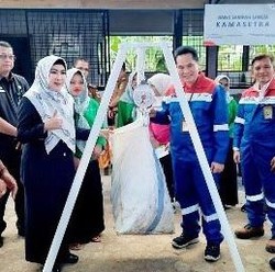 Top! PGE Resmikan Bank Sampah Lansia Kamasetra