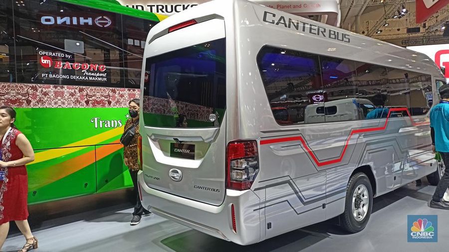 Fuso Rilis Truk Baru di GIIAS, Spesial Ulang Tahun ke-60. (CNBC Indonesia/Ferry Sandi)