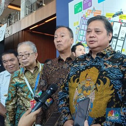 Tarik Ulur Investasi Tesla di RI, Ini Kata 2 Menteri Jokowi