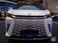 Alphard versi Hybrid Muncul di GIIAS, Harga Tembus Rp 1,6 M