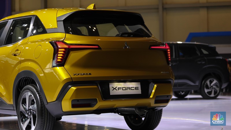 Mitsubishi XForce Mitsubishi kembali meluncurkan mobil Sport Utility Vehicle (SUV), yakni Mitsubishi XForce dalam pameran Gaikindo Indonesia International Auto Show (GIIAS) 2023 yang berlangsung di ICE BSD, City, Kamis (10/8/2023). (CNBC Indonesia/Faisal Rahman)