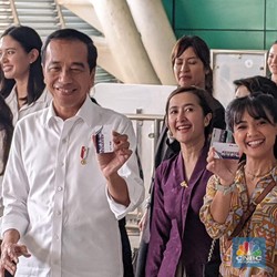 KA Cepat Jakarta-Bandung Kapan Beroperasi? Ini Jawaban Jokowi
