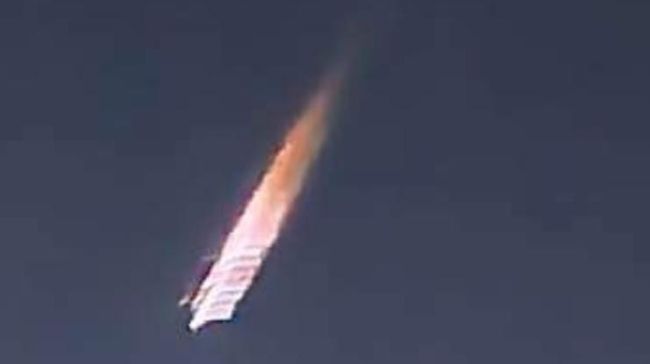 A Giant Fireball Lights Up the Sky Over Australia: Falling Russian Rocket Causes Sonic Boom