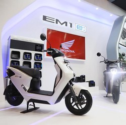 Pertama di RI, Motor Listrik Jepang Rp 40-45 Jutaan Meluncur