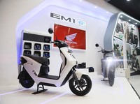Pertama di RI, Motor Listrik Jepang Rp 40-45 Jutaan Meluncur