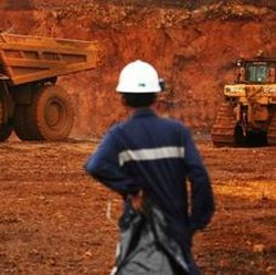 Hilirisasi Jadi Prasyarat Sektor Industri Menuju Indonesia Emas 2045