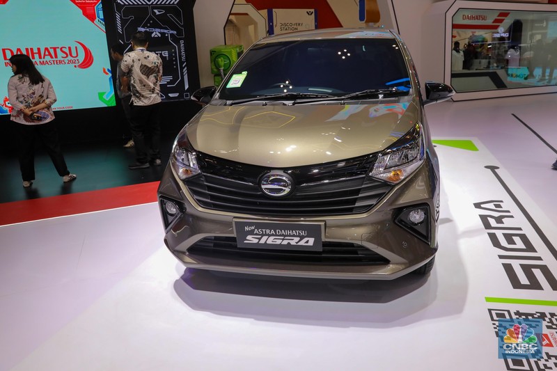 Pameran otomotif tahunan Indonesia International Motor Show (IIMS) di JIExpo, Jakarta Pusat, Kamis (13/2/2025) resmi digelar. (CNBC Indonesia/Tri Susilo)