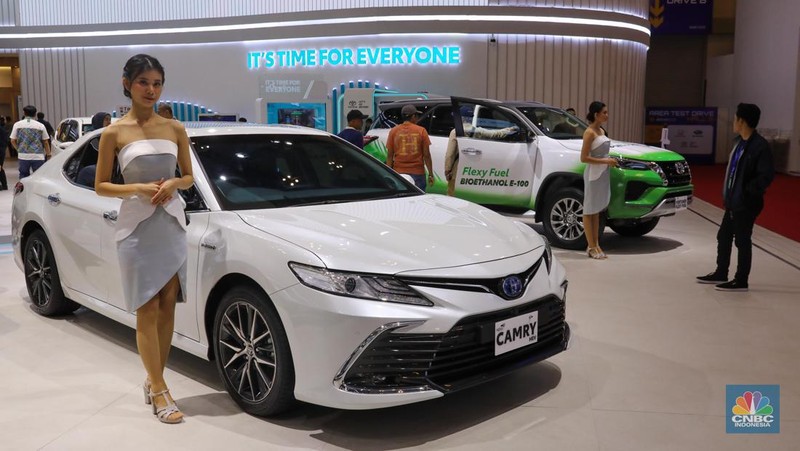 Meluncur di GIIAS 2023, Ini Wujud Alphard Hybrid. (CNBC Indonesia/Faisal Rahman)