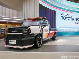 Toyota Lebih Fokus ke Kendaraan Komersial?