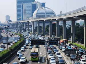 Jurus-jurus Memangkas Emisi Selain Pakai Mobil Listrik