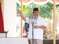 PDIP Kritik Tajam Proyek Kesayangan Jokowi, Prabowo Membalas