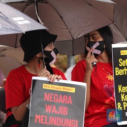 Penampakan Aksi Aktivis PRT Mogok Makan di DPR, Ada Apa?