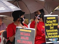Penampakan Aksi Aktivis PRT Mogok Makan di DPR, Ada Apa?