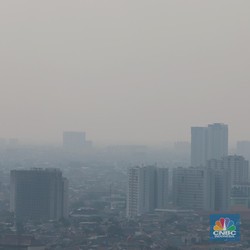 Polusi Udara Jakarta Menggila, Hujan Buatan Jadi Solusi?