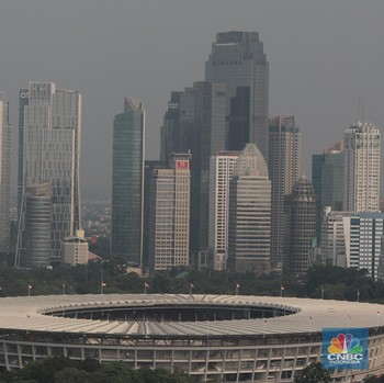 Seram! Gedung Tinggi di Jakarta 'Hilang' Ditelan Kabut Polusi