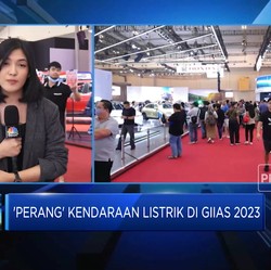 'Perang' Kendaraan Listrik di GIIAS 2023