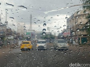 Cuaca Bandung Hari Ini, Siang hingga Sore Diprediksi Hujan