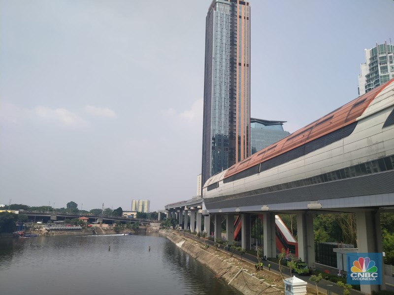 Pembangunan jembatan penyeberangan multiguna (JPM) Dukuh Atas Jakarta Pusat akan selesai konstruksi 20 Agustus 2023. Pembangunan jembatan penyeberangan multiguna (JPM) Dukuh Atas Jakarta Pusat akan selesai konstruksi 20 Agustus 2023. (²©²ÊÍøÕ¾/Suhendra)