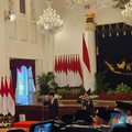 Resmi, Jokowi Kukuhkan 76 Anggota Paskibraka HUT ke-78 RI