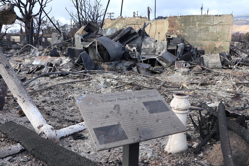 Cangkang rumah dan bangunan yang terbakar tersisa setelah kebakaran hutan yang didorong oleh angin kencang membakar sebagian besar kota di Lahaina, Maui, Hawaii, AS 11 Agustus 2023. Cangkang rumah dan bangunan yang terbakar tersisa setelah kebakaran hutan yang didorong oleh angin kencang membakar sebagian besar kota di Lahaina, Maui, Hawaii, AS 11 Agustus 2023. (Hawai'i Department of Land and Natural Resources/Handout via REUTERS)