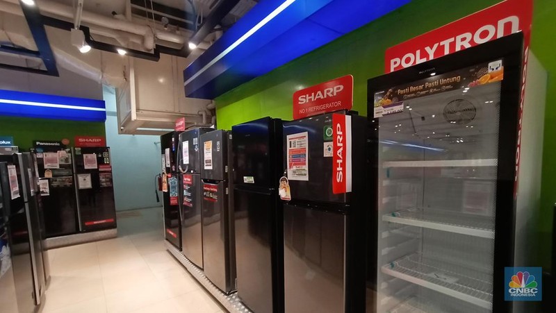 Transmart Full Day Sale pada hari ini, Selasa (15/8/2023). (CNBC Indonesia/ Eqqi Syahputra)