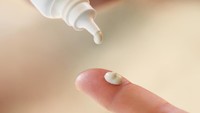 Jerawat Meradang Muncul Mendadak? Spot Treatment Krim Ini Bisa Kamu Andalkan