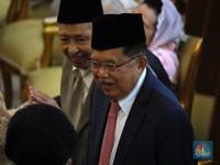 Mengaku Diganggu karena Dukung Anies, Ini Gurita Bisnis JK