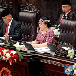 PAN & Golkar Dukung Prabowo, Surya Paloh Komentar Begini