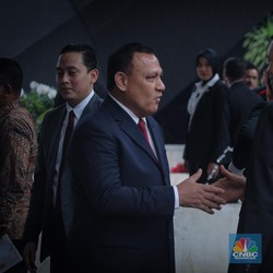 Catat! Pemerintah Siapkan Aturan Copot Sementara Ketua KPK