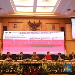 Warga RI! Helikopter Jokowi Bakal Bagikan Rp493,5 T di 2023