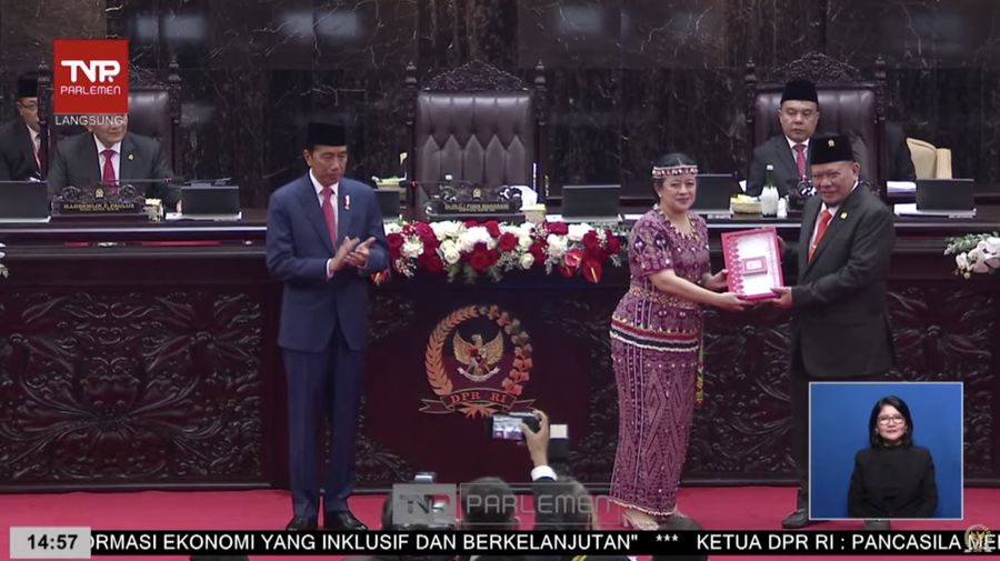 Penyampaian RUU tentang APBN Tahun Anggaran 2024 beserta Nota Keuangan dan Dokumen pendukungnya serta surat permintaan pertimbangan dari Ketua DPR RI kepada Ketua DPD RI. (Tangkapan Layar Youtube DPR RI)