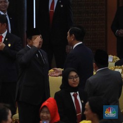 Prabowo Diam-Diam Disebut Bertemu Luhut di Bali, Ada Apa?