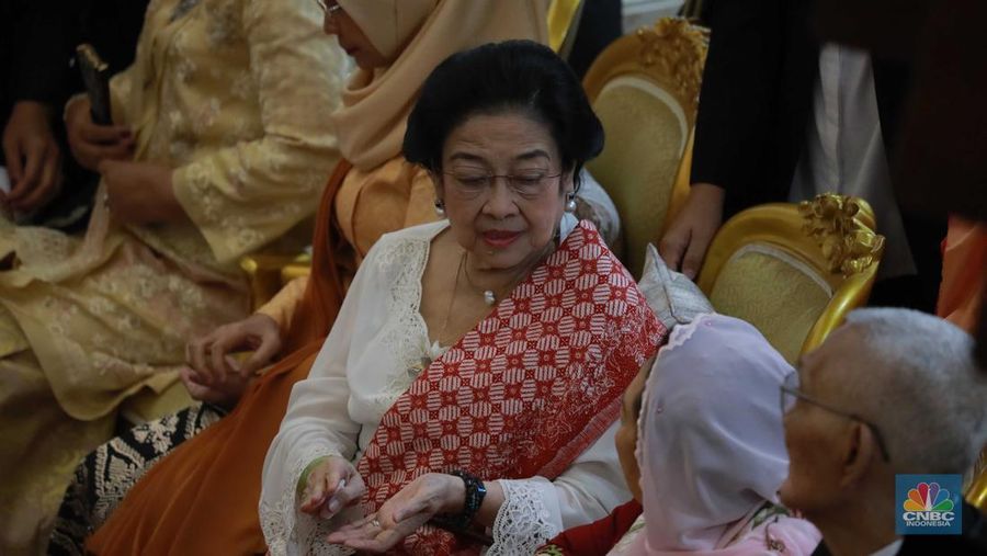 Pidato kenegaraan Presiden RI saat sidang tahunan MPR, DPR dan DPD RI, Jakarta, Rabu (16/8/2023). (CNBC Indonesia/Muhammad Sabki)
