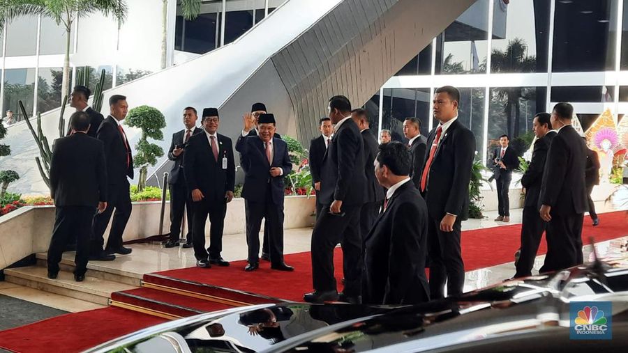 Suasana jelang sidang tahunan MPR RI tahun 2023 di Gedung DPR RI, Jakarta, Rabu (16/8/2023). (CNBC Indonesia/Firda Dwi)
