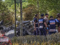 Pesawat Jatuh di Perkebunan Sawit, 2 Tewas