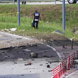 Breaking News! Pesawat Sipil Jatuh di Selangor, Malaysia