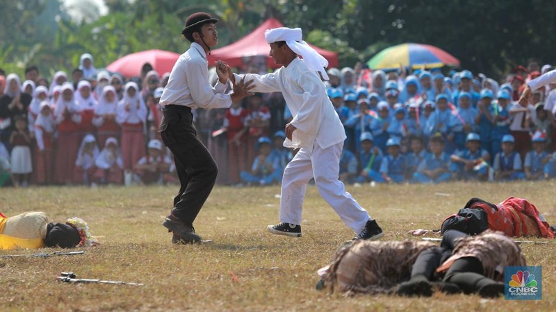 Karnaval 17 Agustus di Kampung Bedahan Depok, Jawa Barat. (CNBC Indonesia/Muhammad Sabki)